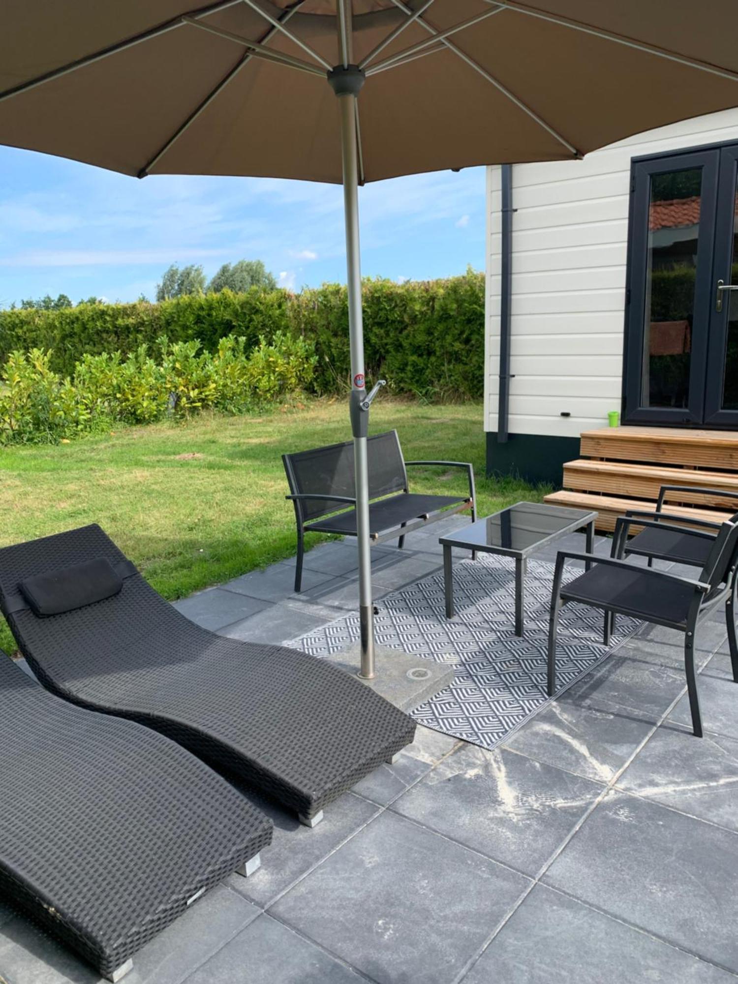 Chalet Rivendell Menaldum Buitenkant foto